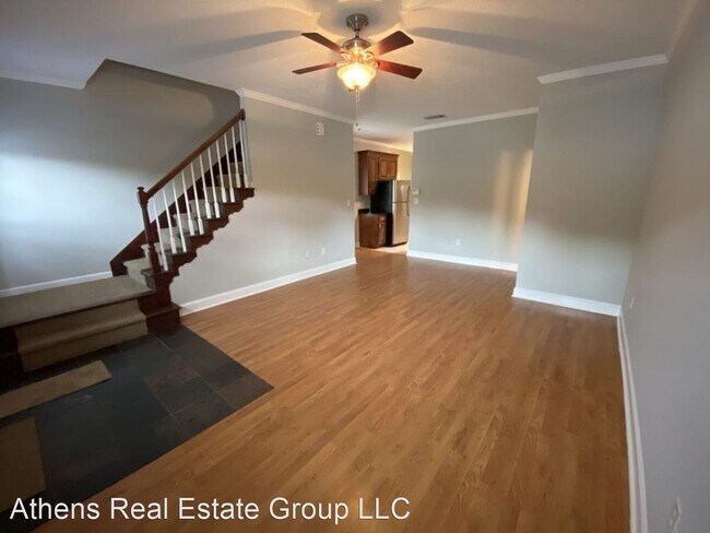 Building Photo - 2 br, 2.5 bath House - 393 Old Epps Bridge...