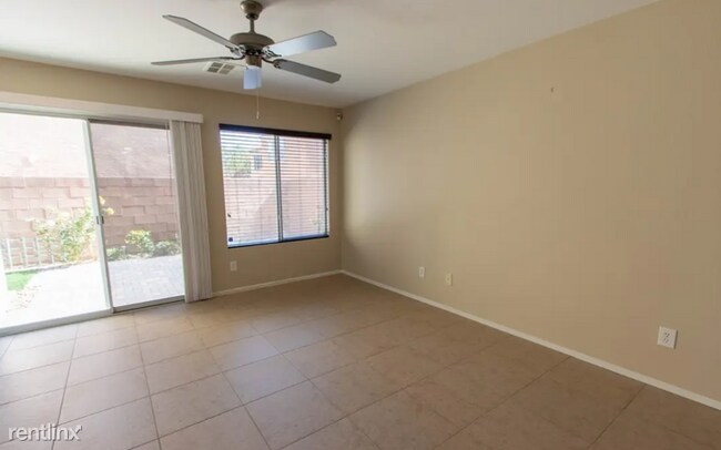 Building Photo - 4 br, 3 bath House - 9966 Otterburn Street...