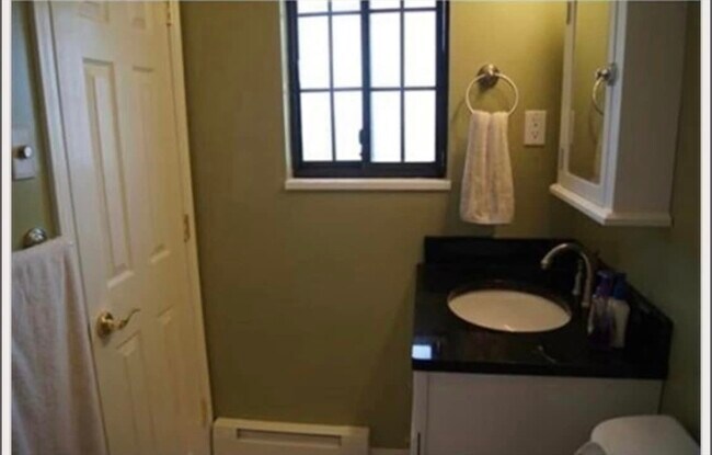 Foto del edificio - 10 Colonial Dr