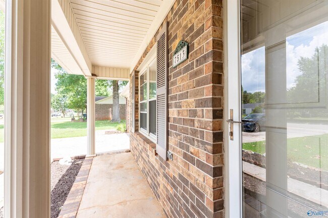 Foto del edificio - 7513 SW Clubfield Dr