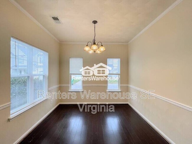 Foto del edificio - 5149 Whitaker Pl