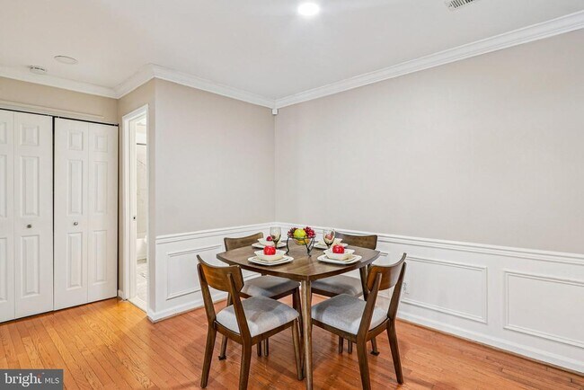 Foto del edificio - 18202 Chalet Dr