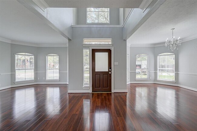 Building Photo - 9602 Champions Cove Dr