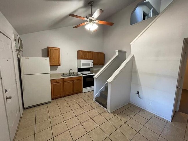 Building Photo - 720 Pritchett Ln