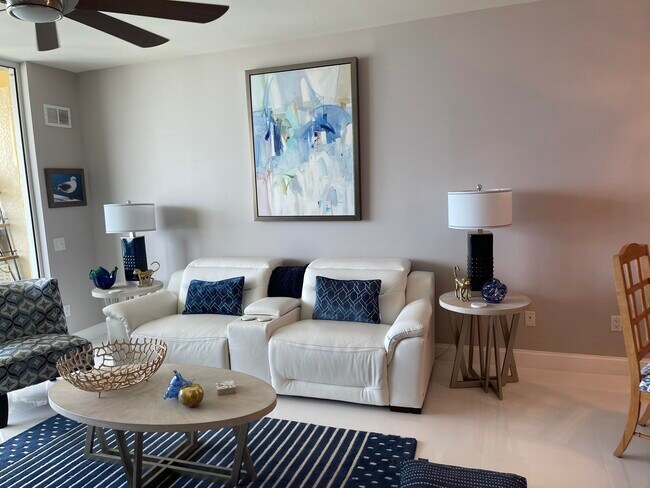 Foto del edificio - 2650 Lake Shore Dr