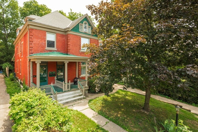 Photo - 808 Academy Ave Apartment