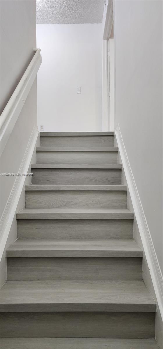 Foto del edificio - 2318 SE 23rd Terrace