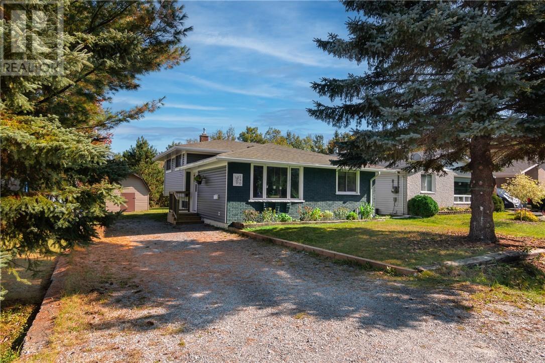 Photo principale - 190 Ridgemount Ave