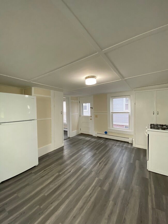 3 Rose St, Haverhill, MA 01830 House Rental in Haverhill, MA