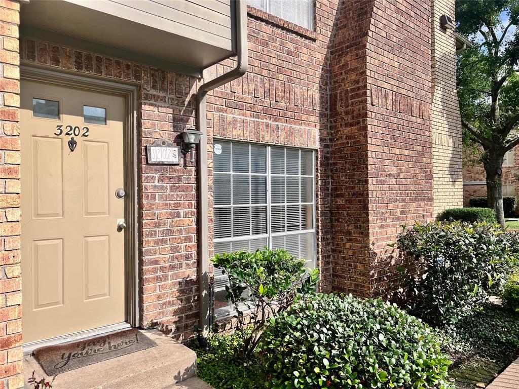 11201 Lynbrook Dr Unit 3202, Houston, TX 77042 Condo for Rent in