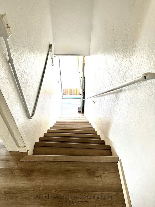 Foto del edificio - 137-B Court St. Petaluma, CA 94952