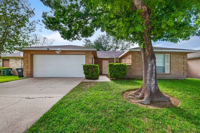 Foto del edificio - 1122 Woodbridge Ave
