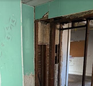 Building Photo - 1061 W Decatur St