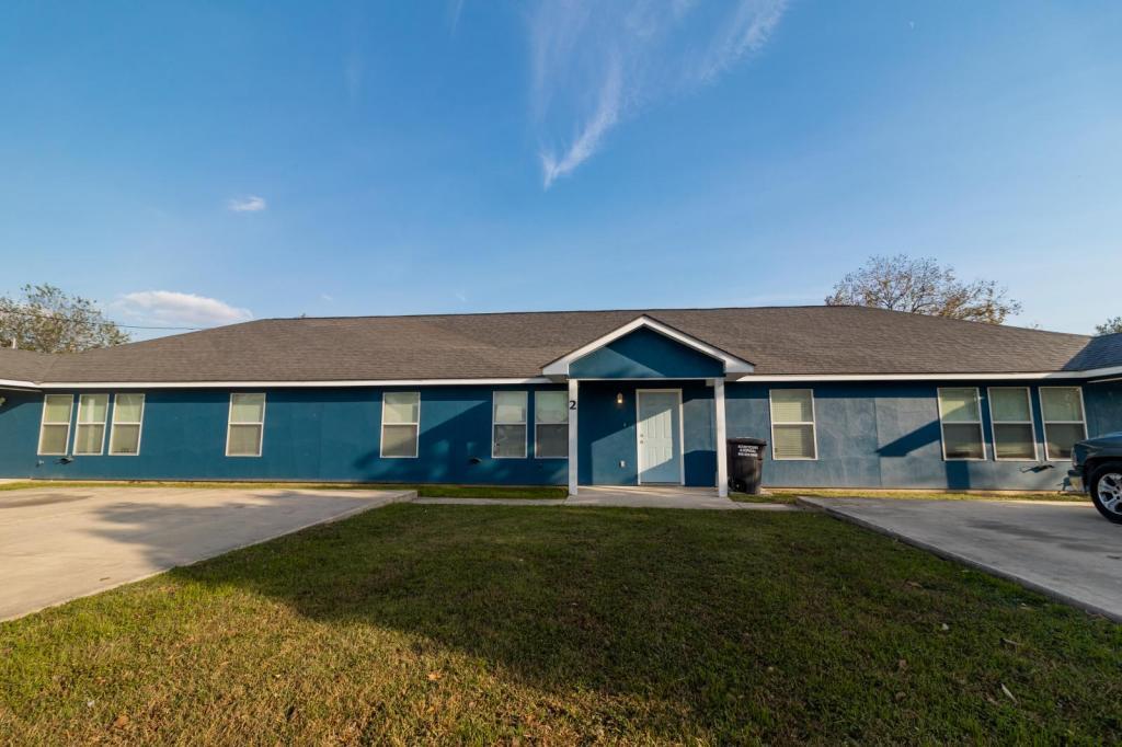 173 Boyd St House for Rent in Poteet, TX