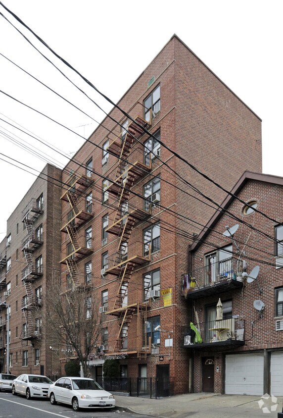 Foto del edificio - 4017 Ithaca St