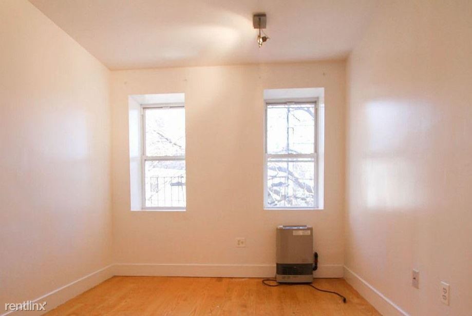 Building Photo - 4 br, 1 bath  - 117 Carlton Ave 3F