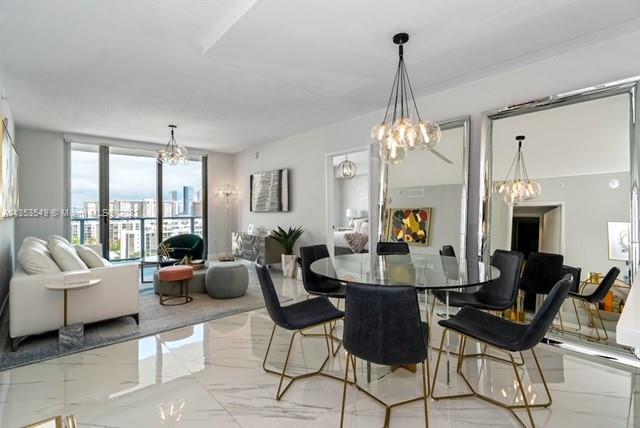 Foto del edificio - 330 Sunny Isles Blvd
