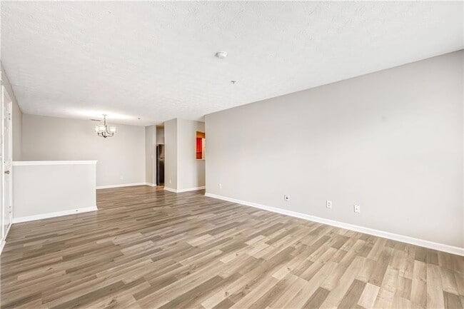 Photo - 13202 Fairington Ridge Cir Apartment
