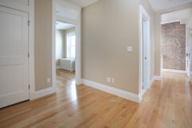 Building Photo - AWESOME FENWAY LISTING