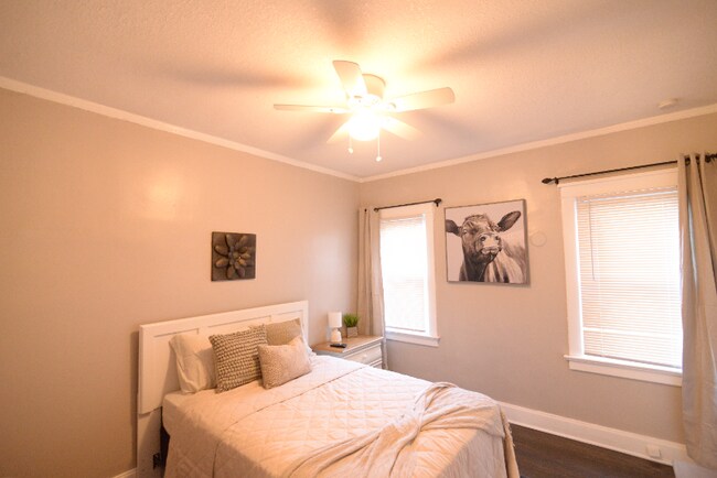Foto del edificio - 4501 Gillham Rd