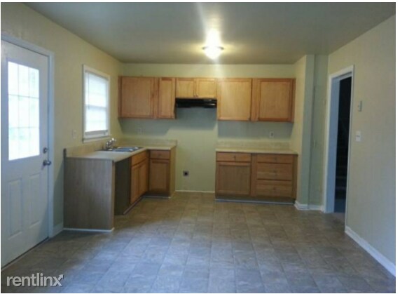 Foto del edificio - 4 br, 2 bath House - 679 Church Street