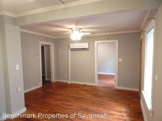 Building Photo - 2 br, 1 bath House - 104 West 76th Streeet