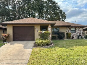 Building Photo - 2306 Hidden Creek Cir