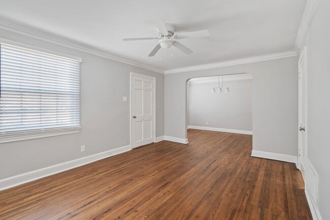 Building Photo - 3753 Friar Tuck Rd