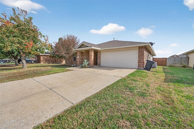 Building Photo - 145 Brushy Creek Ln