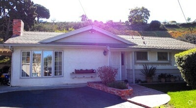Building Photo - 2805 Turnbull St