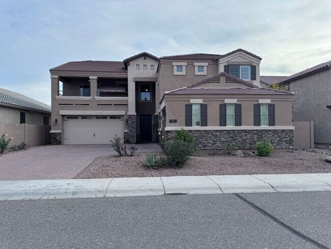 Foto del edificio - COMING SOON! Great Location!Stunning 6-bedroom Plus 7, 4.5-bathroom home located in Chandler