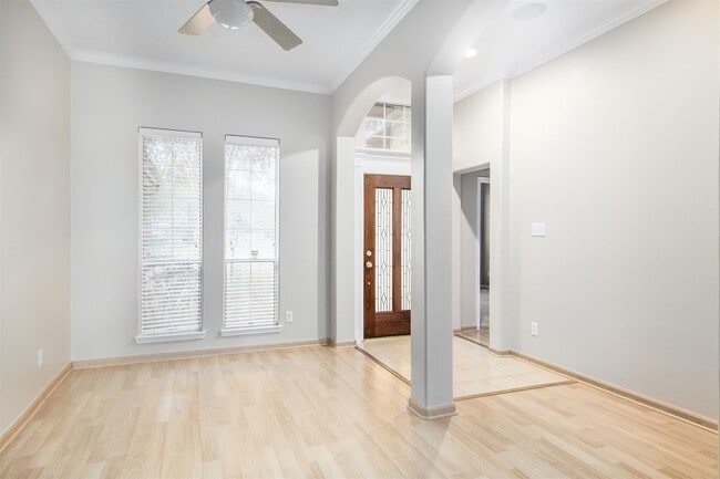 Foto del edificio - 179 Greenridge Cir