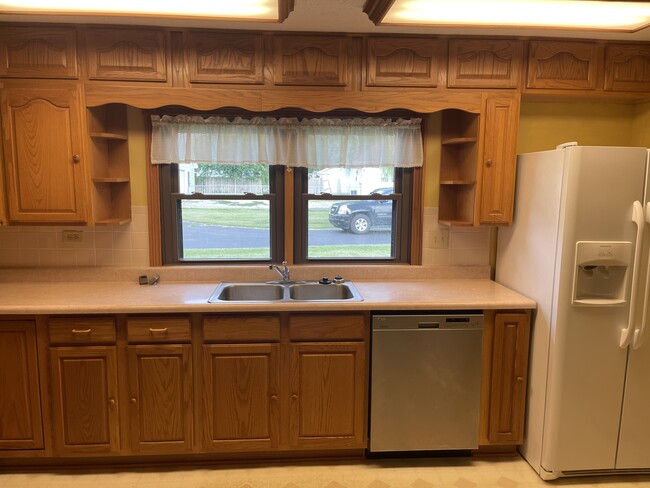 Kitchen 3 - 1510 E Morgan St
