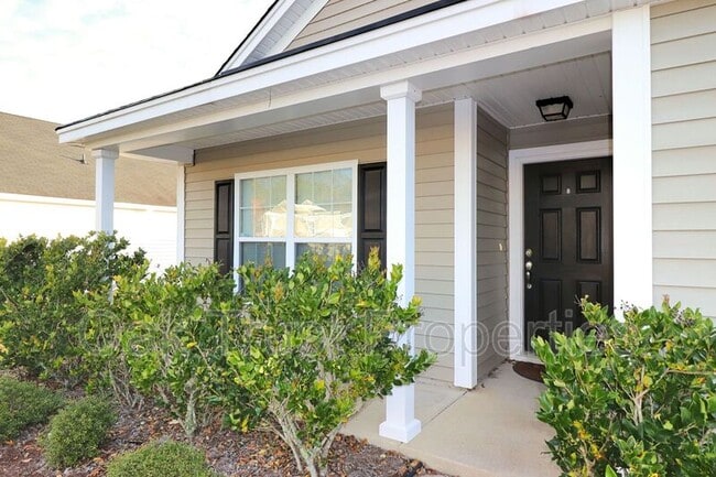 Building Photo - 410 Vinicio Dr