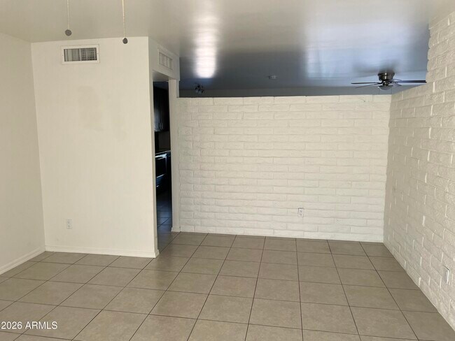 Foto del edificio - 1622 E Del Rio Dr