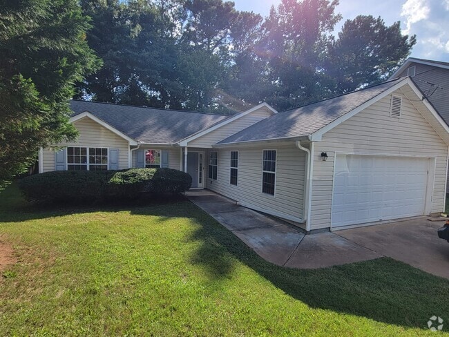 Building Photo - 119 Bay Court Dr
