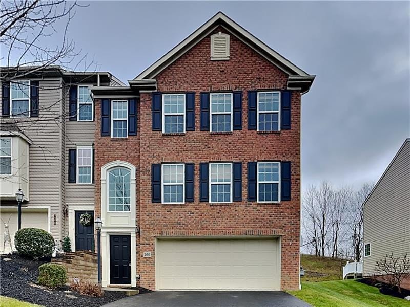 246 Maple Ridge Dr, Canonsburg, PA 15317 Townhome Rentals in