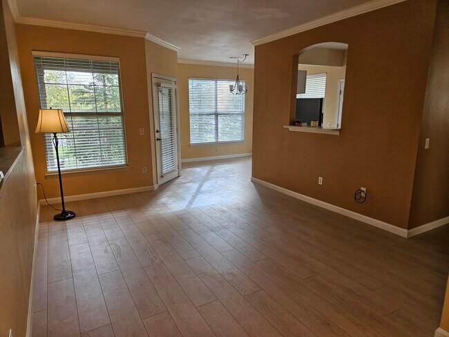 Building Photo - 7442 S Quail Cir