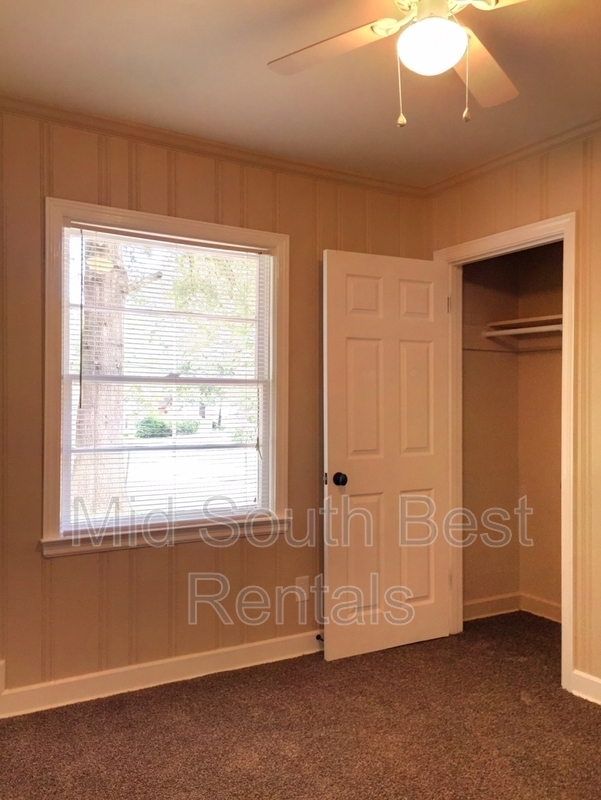 Building Photo - 3336 Frayser School Dr