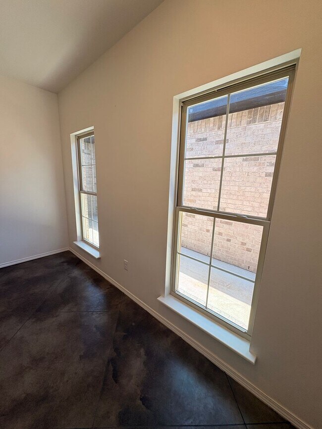 Building Photo - Stunning New 3/2 Townhomes