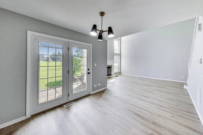 Building Photo - 2105 Glasgow Ct
