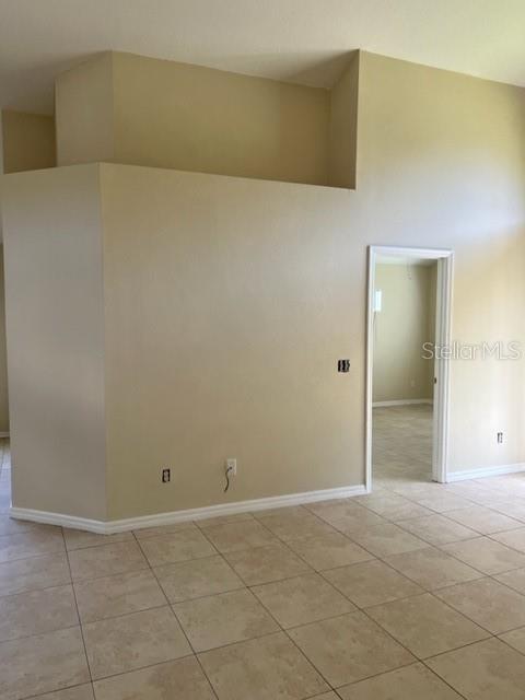 Building Photo - 2621 Monaco Cove Cir