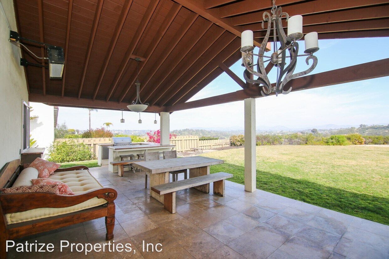 Primary Photo - 3 br, 2 bath House - 642 San Mario Dr