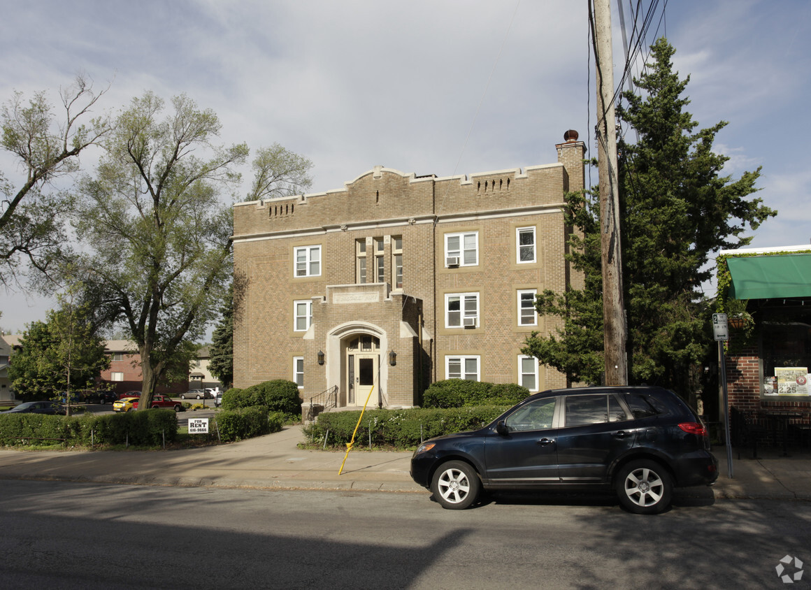 Building Photo - Marlinda Apartments