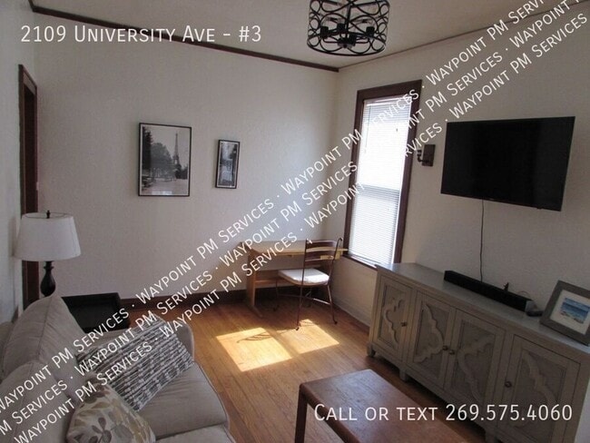 Building Photo - 2109 University Ave