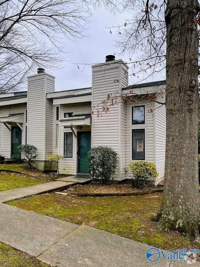 Building Photo - 1103-11C4 Old Monrovia Rd