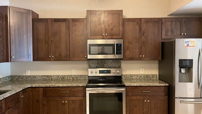Building Photo - 1640 Presidential Way
