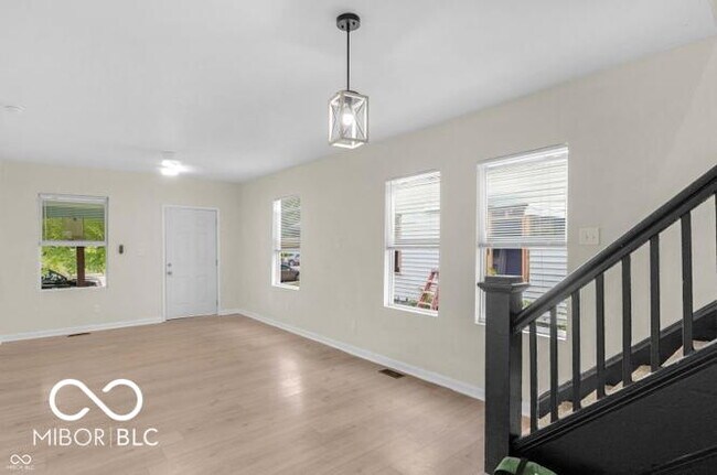 Building Photo - 2235 Doctor M.L.K. Jr St