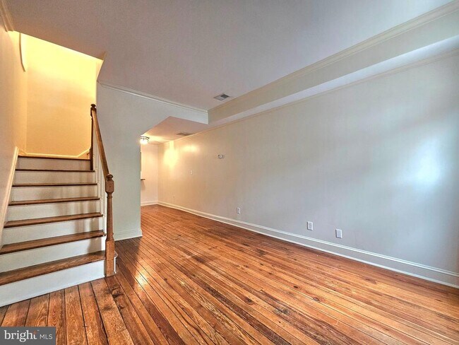 Building Photo - 513 N Patrick St