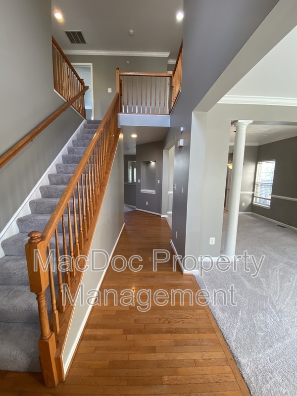 Building Photo - 5619 Joshua Tree Cir